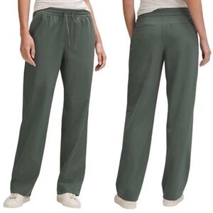 Lululemon Straight-Leg Mid-Rise *Luxtreme Trousers NWOT in Dark Forest